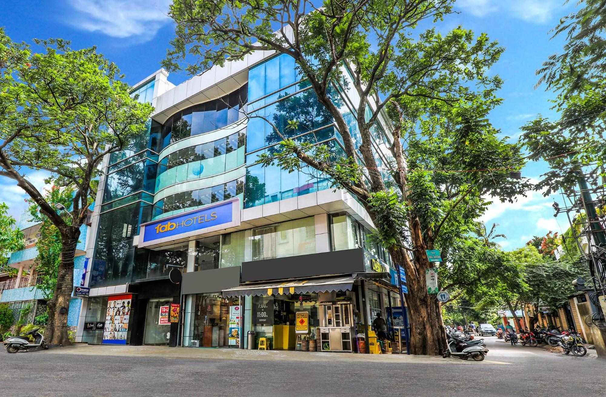 Fabhotel Crown Heights - Nr Koramangala Club Бангалор Экстерьер фото